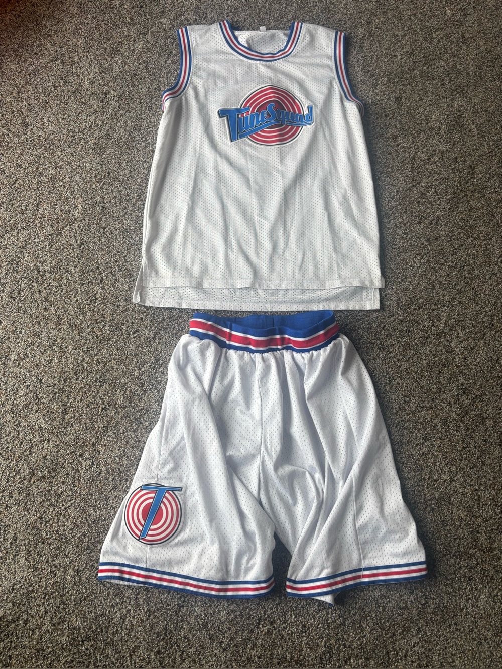 Space Jam Tune Squad Lola Bunny #10 Jersey Shorts Set XL